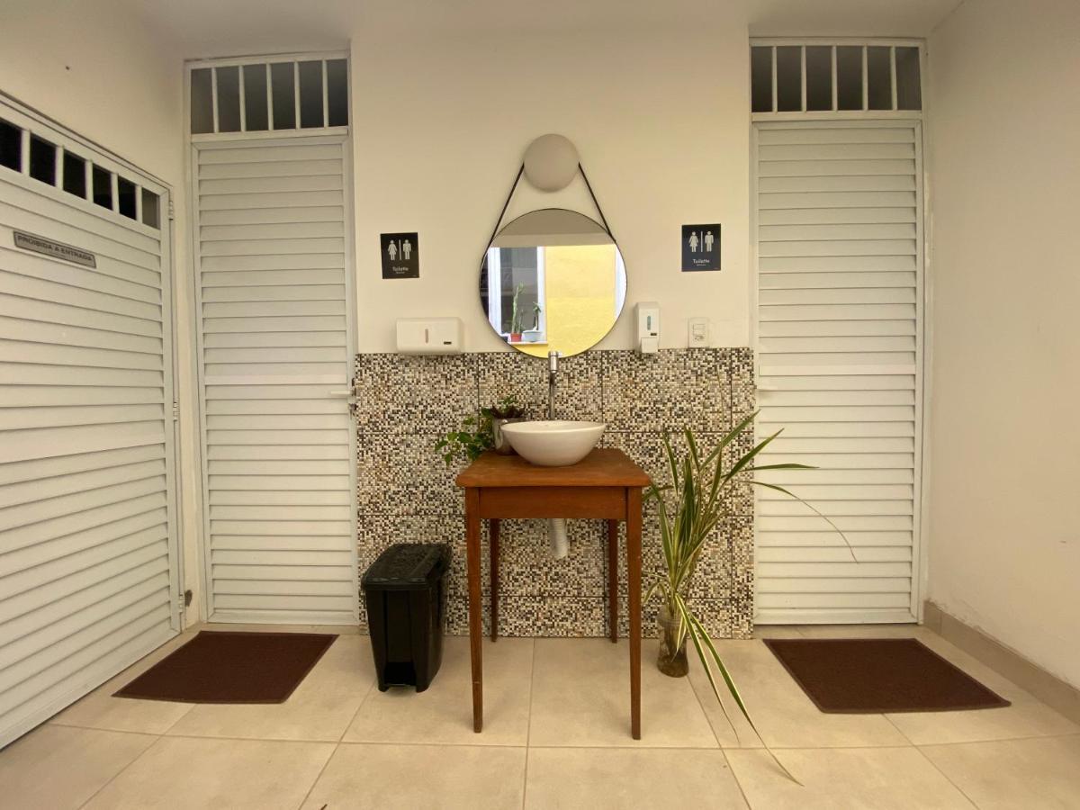 סלבאדור Sunflower Hostel מראה חיצוני תמונה